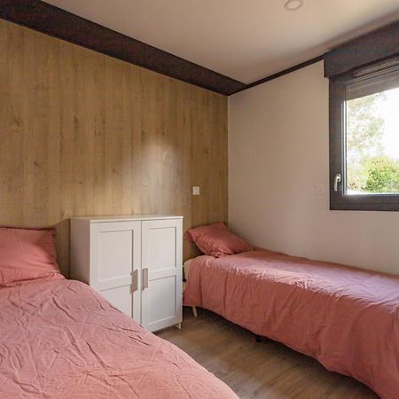 Villa Neuve Avec 3 Chambres Et Terrasse A 100 M De La Plage De Betahon アンボン エクステリア 写真
